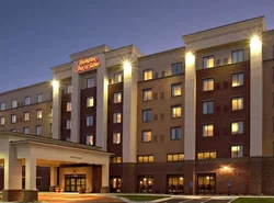 Hampton Inn & Suites Minneapolis St. Paul Airport - Mall of America