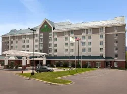 Holiday Inn - Bloomington W MSP Airport Area, an IHG Hotel