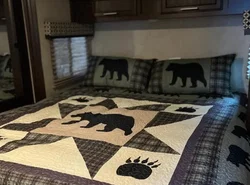 Relax and Unwind in a Modern Camper