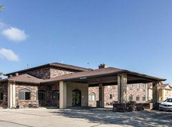 Quality Suites Near West Acres