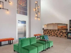 Best Western Plus King's Inn and Suites