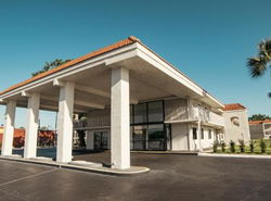 Developer Inn Express Fundamental, a Travelodge by Wyndham