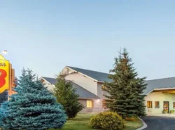 Super 8 by Wyndham McCall