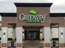 Greenstay Inn & Suites Court View