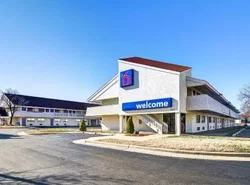 Motel 6-Springfield, MO - North