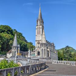 Notre Dame de Lourdes Sanctuary, Lourdes Accommodation Indiana