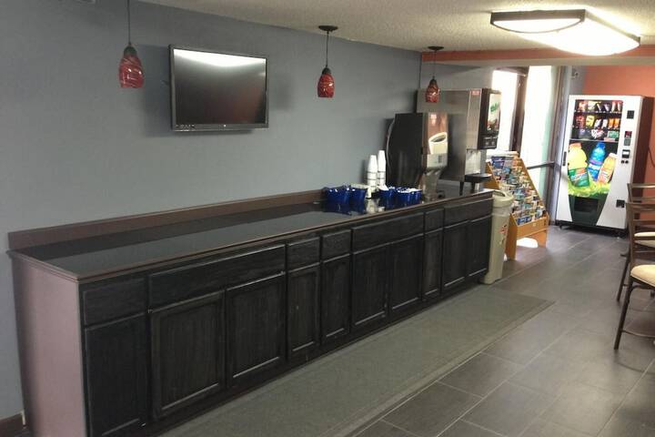 Americas Best Value Inn Kansas City East Independence - thumb 6