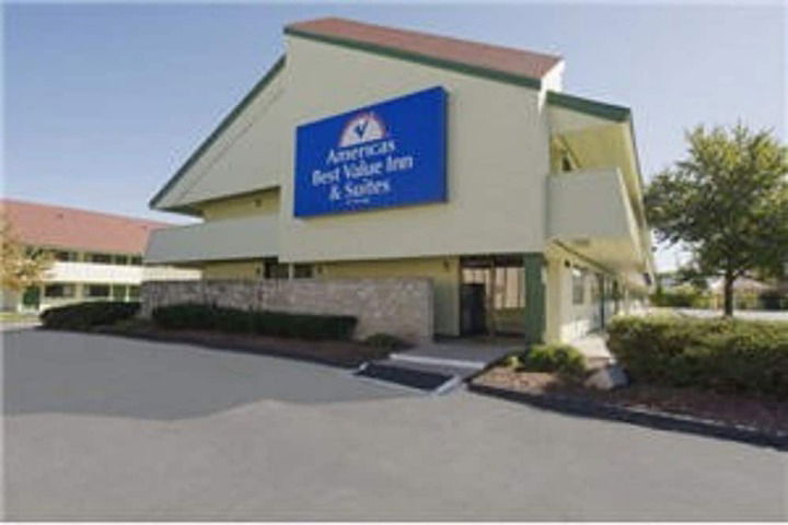 Americas Best Value Inn Kansas City East Independence - thumb 1