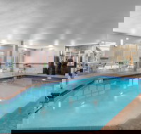 AmericInn by Wyndham Winona - Accommodation Indiana