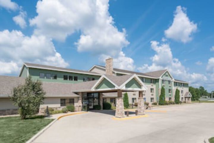 AmericInn By Wyndham Fort Dodge - thumb 0
