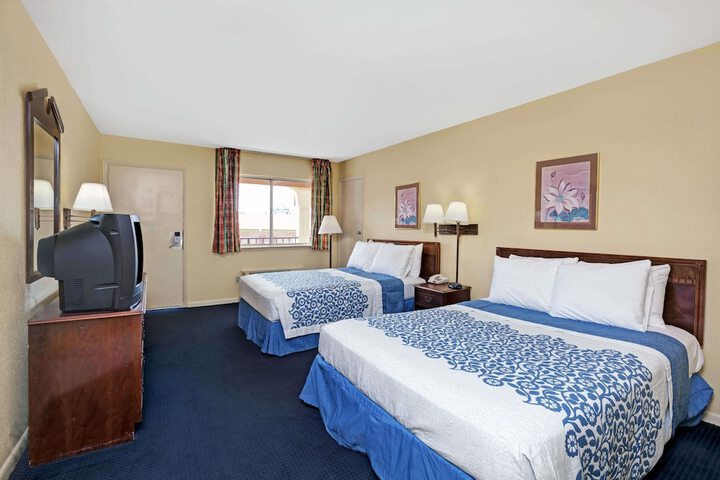 Days Inn By Wyndham Newport News - thumb 5