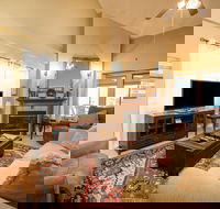 Pointe Royale Condominium Resort  Golf Course - Accommodation Indiana