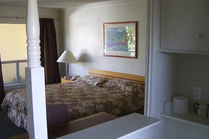 Hillsdale Inn - thumb 7