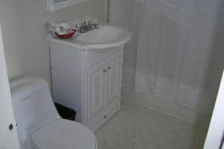 Hillsdale Inn - thumb 6