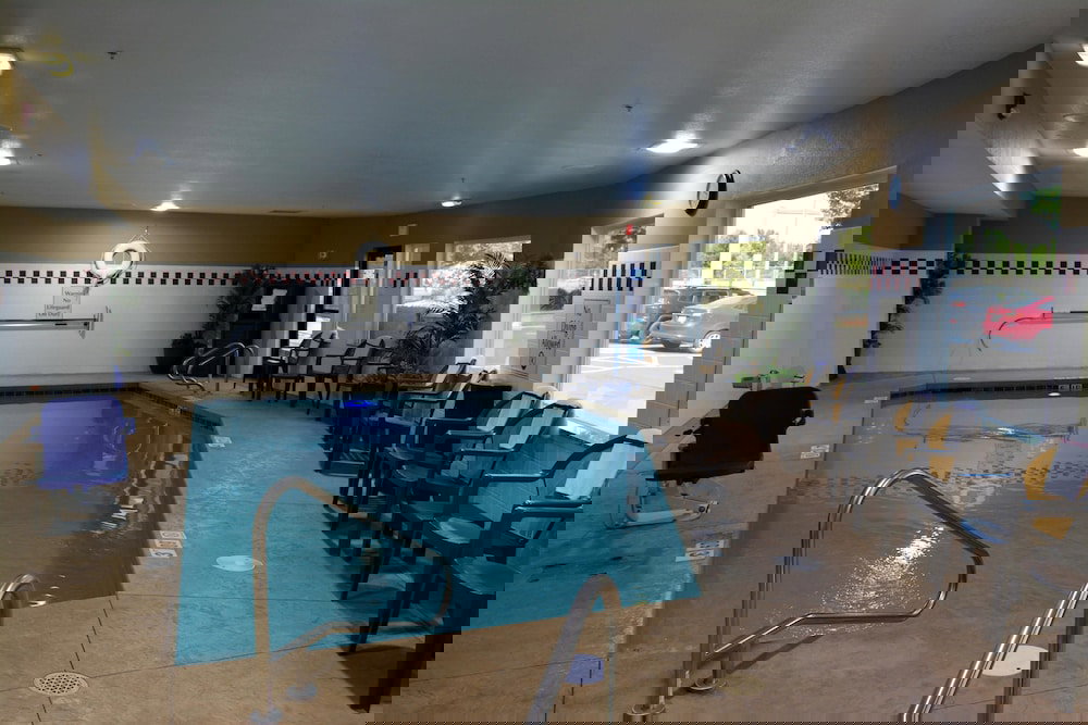 Best Western Wilsonville Inn & Suites - thumb 0