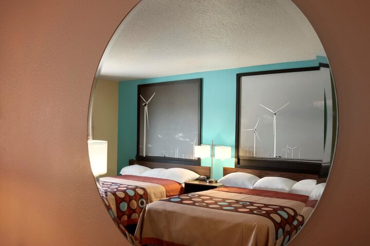 Super 8 By Wyndham Peoria East - thumb 6