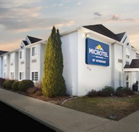Microtel Inn  Suites by Wyndham Bethel/Danbury - Accommodation Indiana