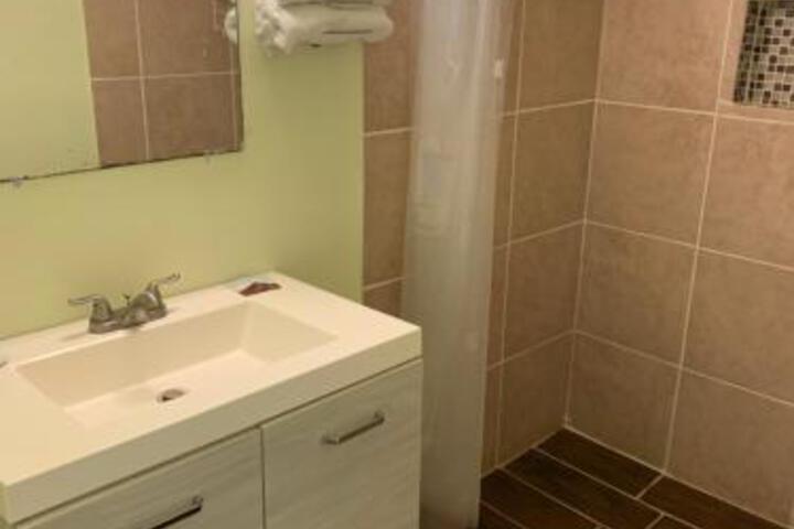 Economy Inn - thumb 2