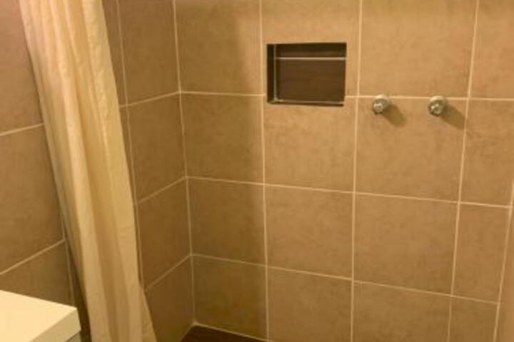 Economy Inn - thumb 3