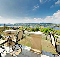 New Listing Luxurious Estate W / Lakeside Views Home - Accommodation Indiana