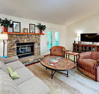 New Listing Updated Home W / Fireplace  Pool Home - Accommodation Indiana