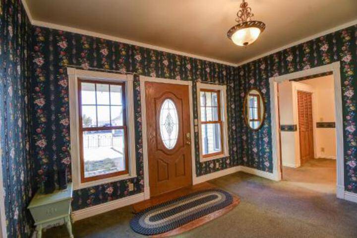 Leadvilles Cloud City Castle (For Groups) - thumb 5