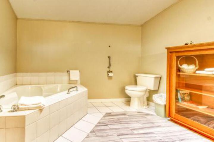 Chelan Valley Hideaway - thumb 5