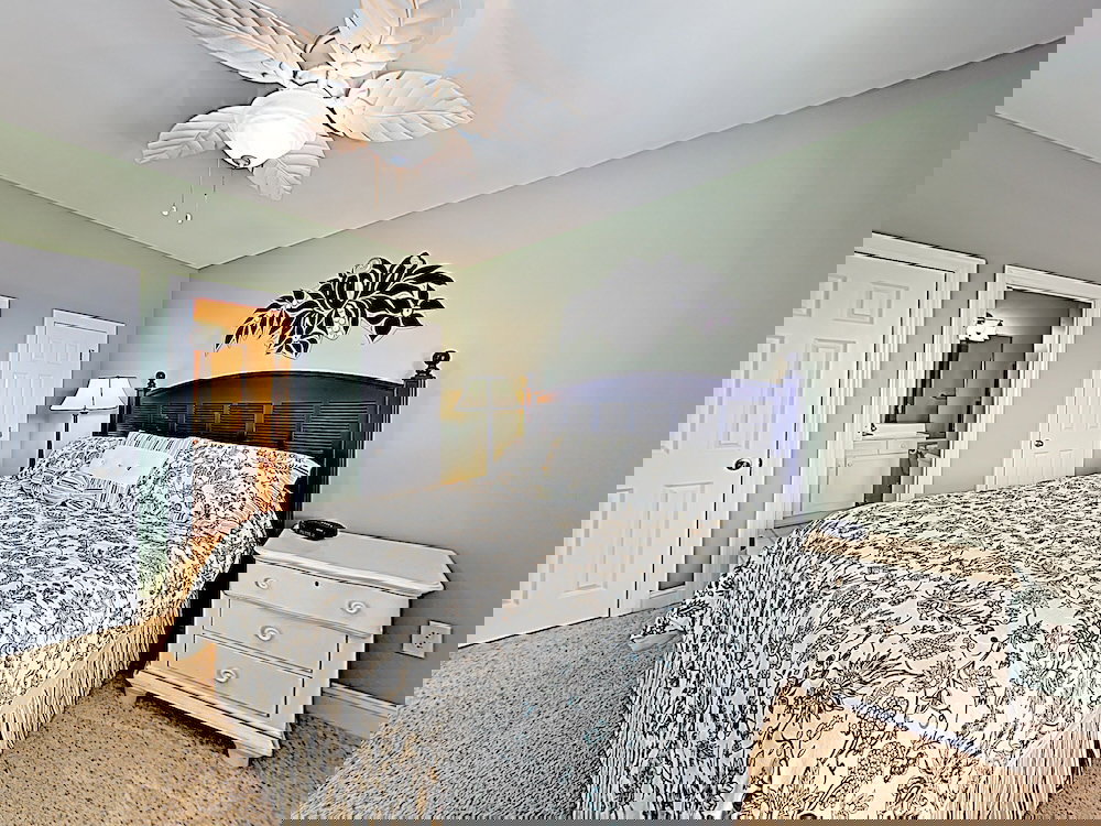 Expansive Beach Beauty W/ Private Pool & Balconies 5 Bedroom Home - thumb 6