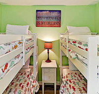 New Listing Cute Home w / Big Backyard Near Beach home - Accommodation Indiana