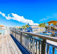 Burgundy Breeze - Accommodation Indiana