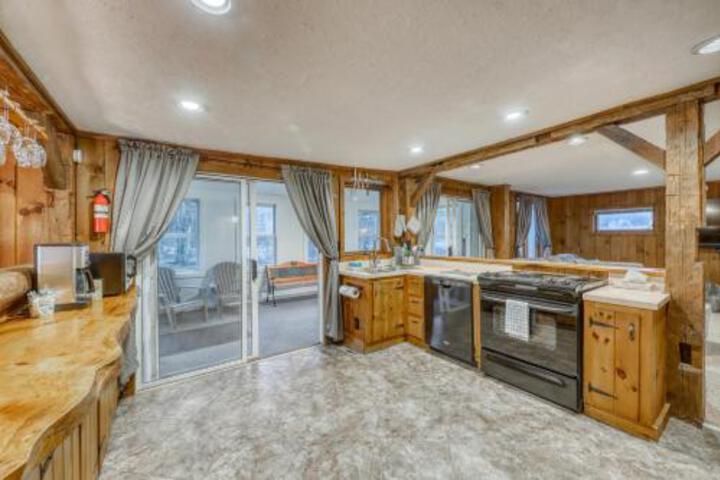 Jay Peak Getaway On Trout River - thumb 5