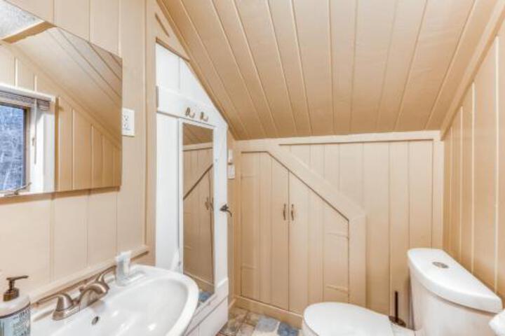 Jay Peak Getaway On Trout River - thumb 4