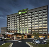 Holiday Inn Alexandria at Carlyle an IHG Hotel - Accommodation Indiana