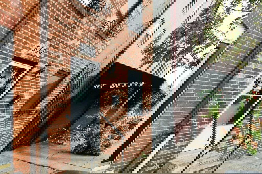 Charming Home In Premier Location Near Fells Point - thumb 0