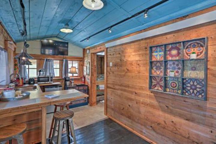 Rustic Keystone House 4 Miles From Mt. Rushmore! - thumb 0