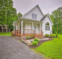 Poconos Home w / Game Room 10 Mins to State Park - Accommodation Indiana