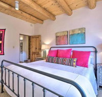 Arroyo Seco Home w / Hot Tub Near Taos Ski Valley - Accommodation Indiana