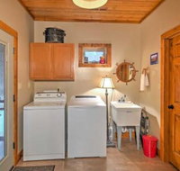 Makanda Cabin w / Deck in Shawnee National Forest - Accommodation Indiana