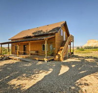 Cozy Henrieville Cabin with Porch Near Bryce Canyon - Accommodation Indiana