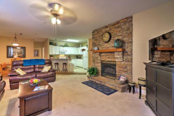 Clayton Condo On Kingwood Golf Course Near Main St - thumb 0