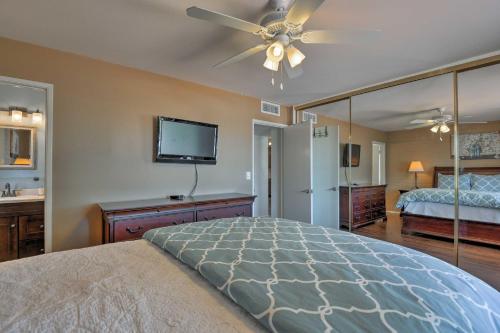 NEW Luxe Sun City Home W / Yard On South Golf Course - thumb 6