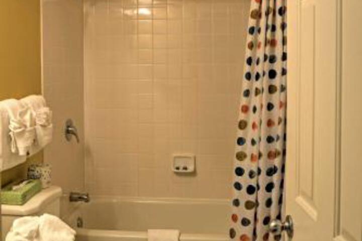 Oceanfront 3BR Litchfield By The Sea Cambridge 404 - thumb 7