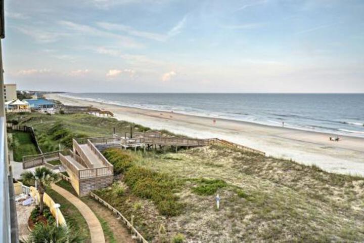 Oceanfront 3BR Litchfield By The Sea Cambridge 404 - thumb 3