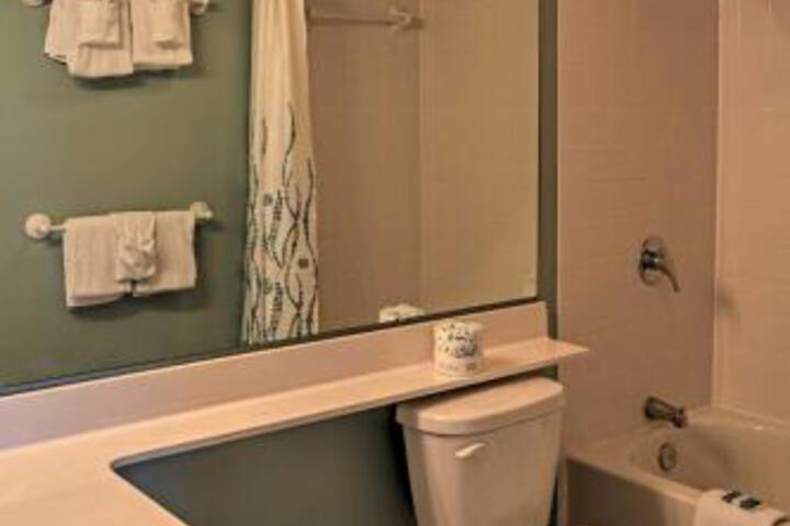 Oceanfront 3BR Litchfield By The Sea Cambridge 404 - thumb 5