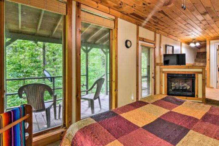 Cozy Robbinsville Cabin W / Deck By Fontana Lake - thumb 6