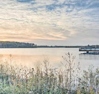 Spacious Apt. w / Fire Pit  Lake Sugema Views - Accommodation Indiana