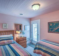 Lakefront Hopatcong House w / Large Porch  Dock - Accommodation Indiana