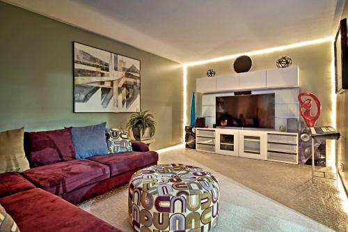 Suburban Detroit Home With Porch Yard & Fire Pit! - thumb 0