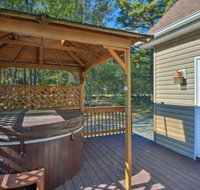 Pocono Mtns House w / Private Hot Tub  Amenities - Accommodation Indiana