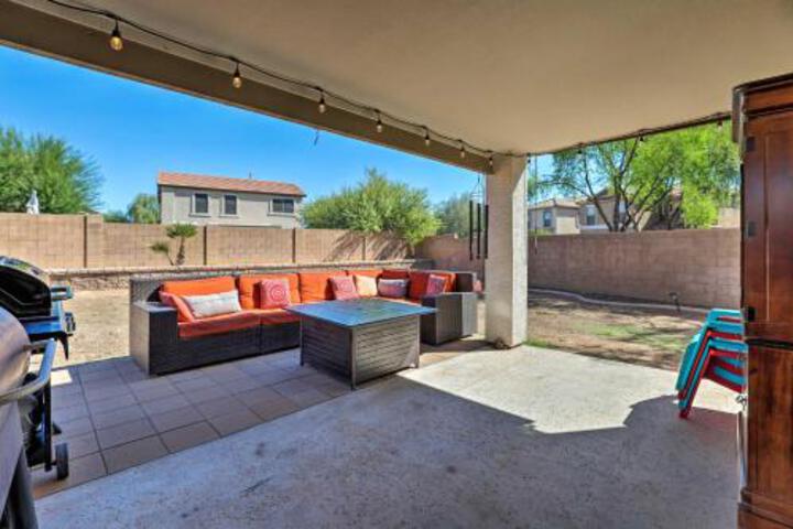 Updated Phoenix Home W / Patio Grill & Pool Table! - thumb 5